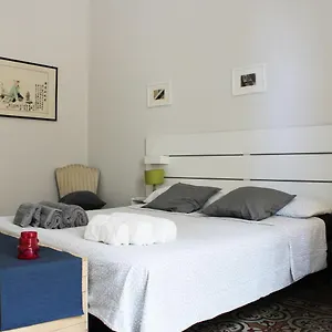 https://gemma-di-luna.catania-hotels.net